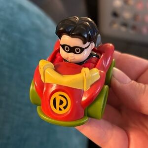 Fisher-Price Little People Batman Robin Wheelies Car